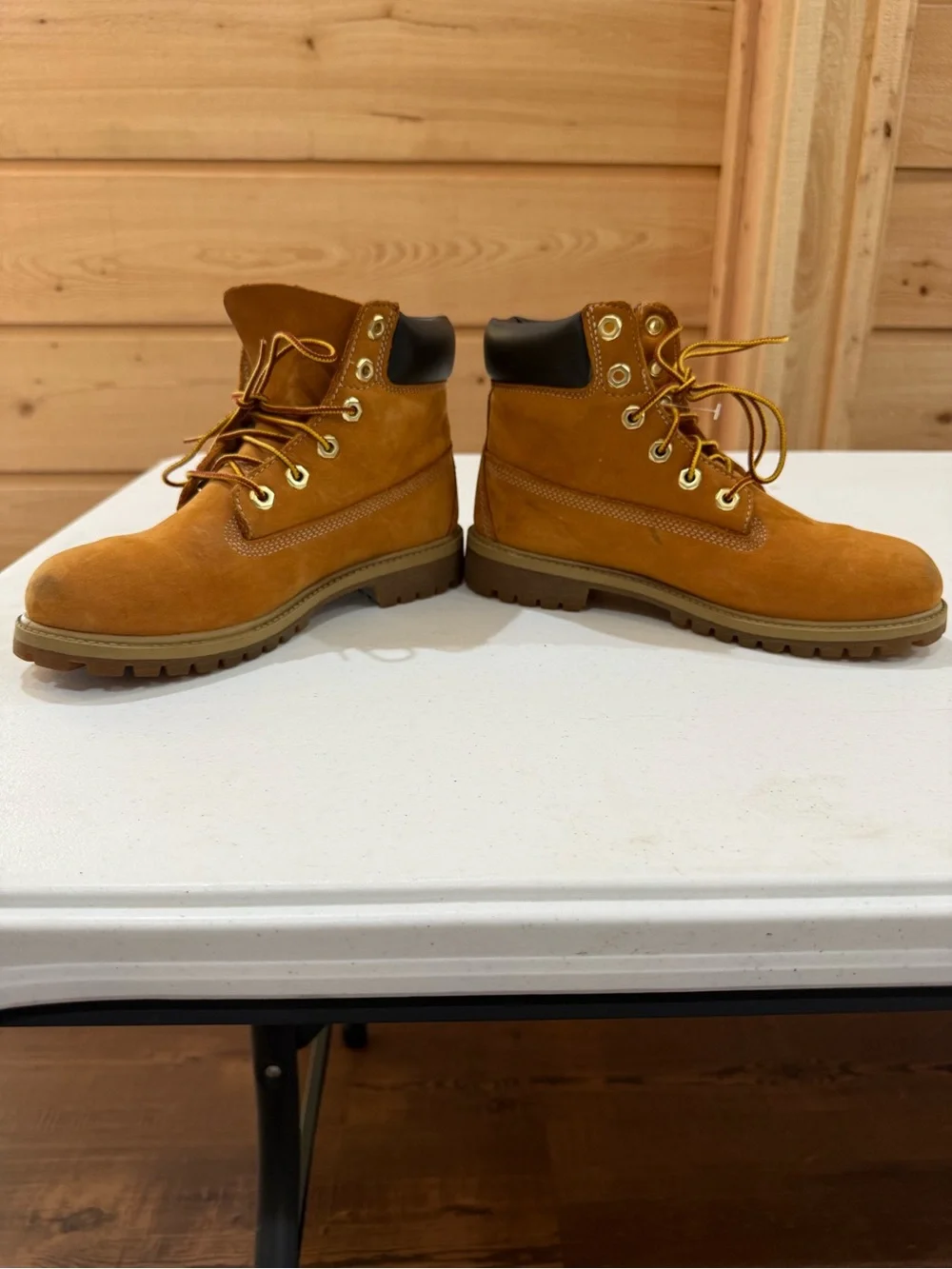 Timberland Wheat Nubuck 6-Inch Lace-Up Work Boots Size 5.5